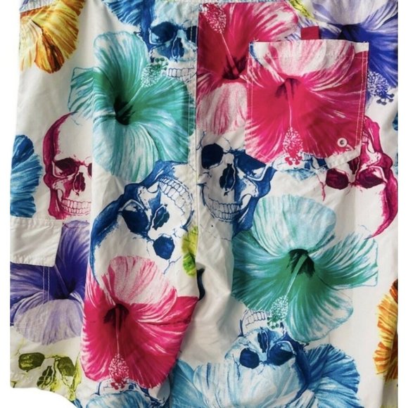 Men's Swim Trunks Hibiscus Floral and Skulls Board Shorts Pockets Mesh Lined 38 - Picture 3 of 6